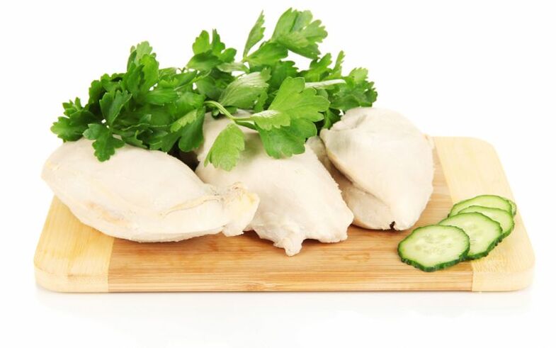 Boiled chicken fillet for the 6-wing diet
