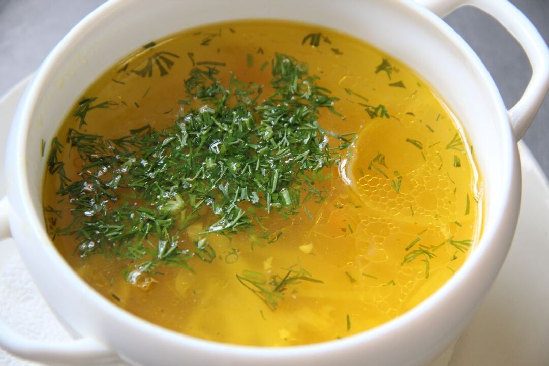 Thai-style chicken broth for people following the Dukan diet